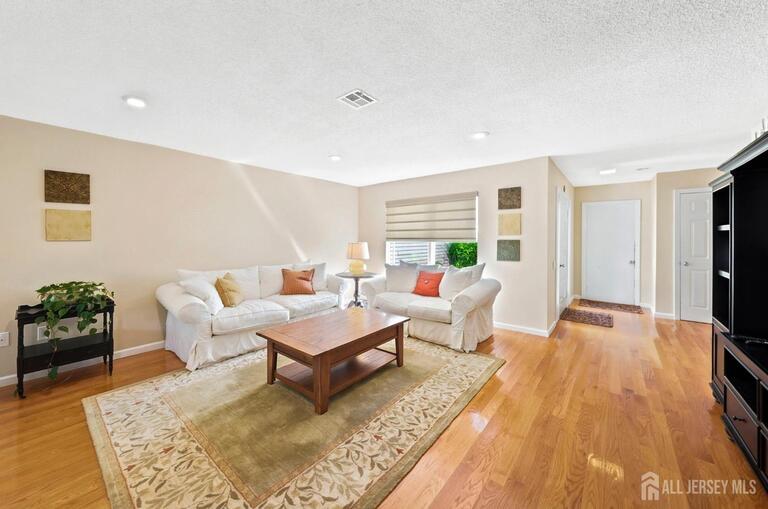 Photo 9 of 433 Andover Drive # A, Jamesburg NJ 08831, Jamesburg, NJ