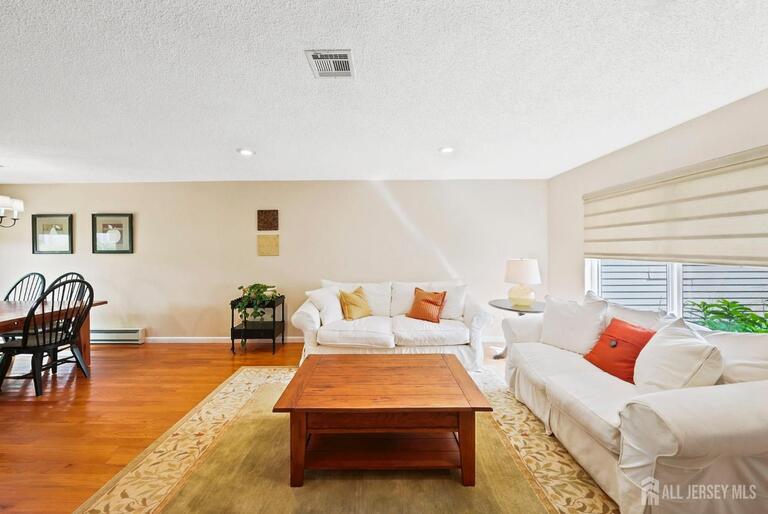 Photo 6 of 433 Andover Drive # A, Jamesburg NJ 08831, Jamesburg, NJ