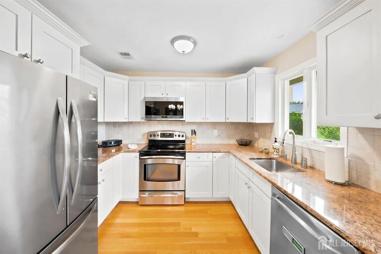 Photo 14 of 433 Andover Drive # A, Jamesburg NJ 08831, Jamesburg, NJ