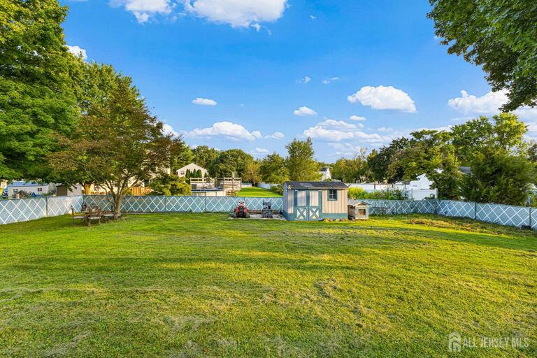 Photo 40 of 907 Mer-edinburg Road, Hamilton NJ 08690, Hamilton, NJ