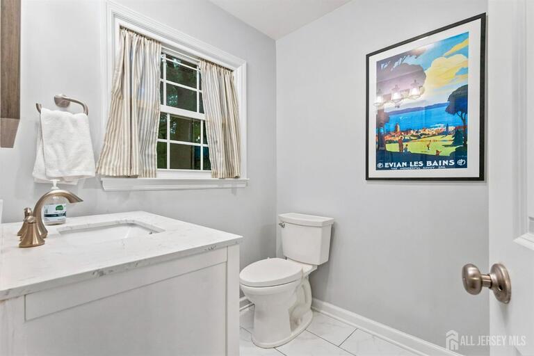 Photo 30 of 273 Grove Avenue, Metuchen NJ 08840, Metuchen, NJ