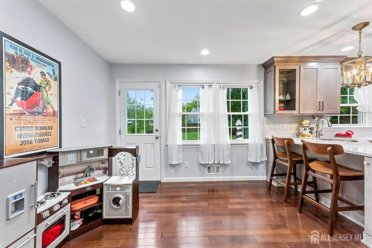 Photo 16 of 273 Grove Avenue, Metuchen NJ 08840, Metuchen, NJ