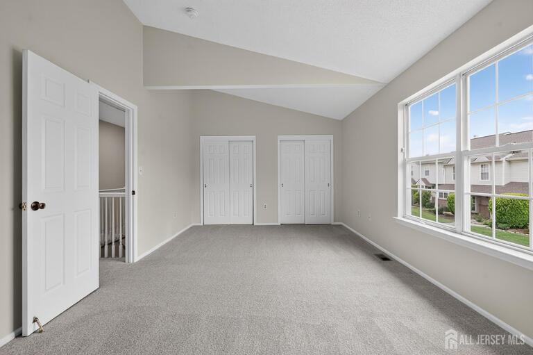 Photo 10 of 72 Sassafras Court, North Brunswick NJ 08902, North Brunswick, NJ