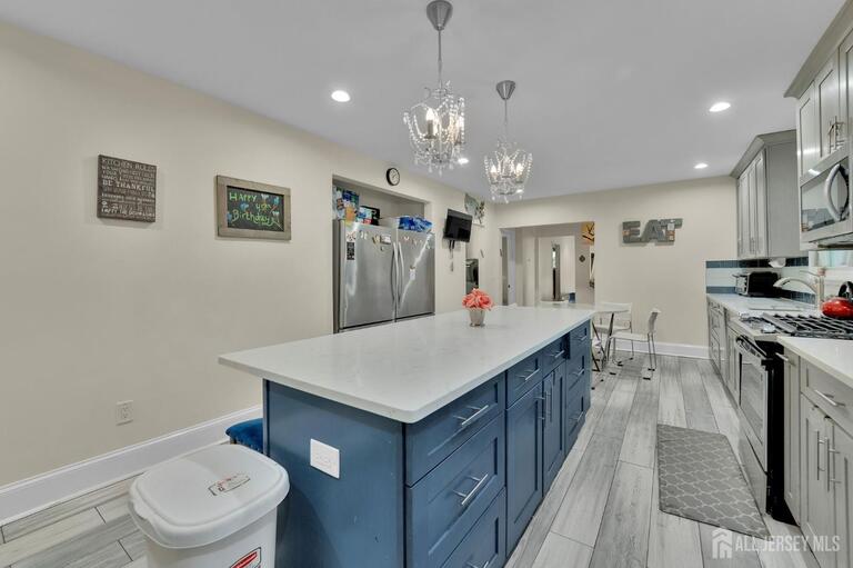Photo 6 of 833 Salem Avenue, Hillside NJ 07205, Hillside, NJ