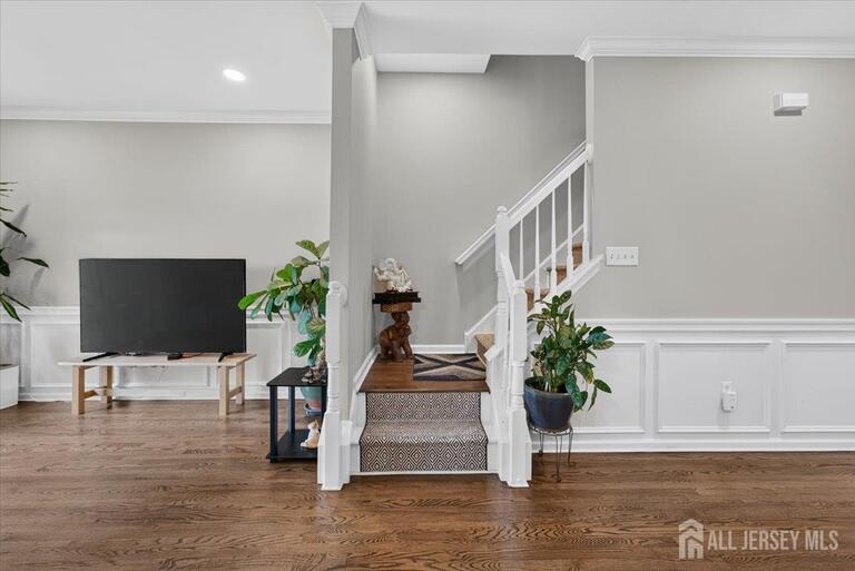 Photo 13 of 1008 Blossom Circle, South Brunswick NJ 08810, South Brunswick, NJ