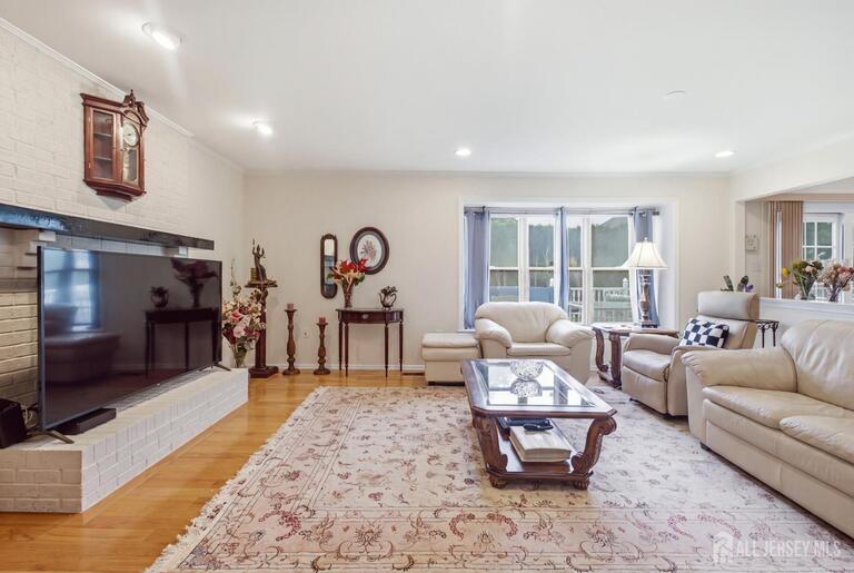 Photo 6 of 4 Victoria Way, South Brunswick NJ 08824, South Brunswick, NJ