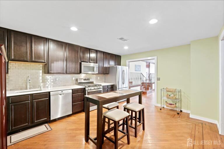 Photo 9 of 176 N Broadway Street, South Amboy NJ 08879, South Amboy, NJ