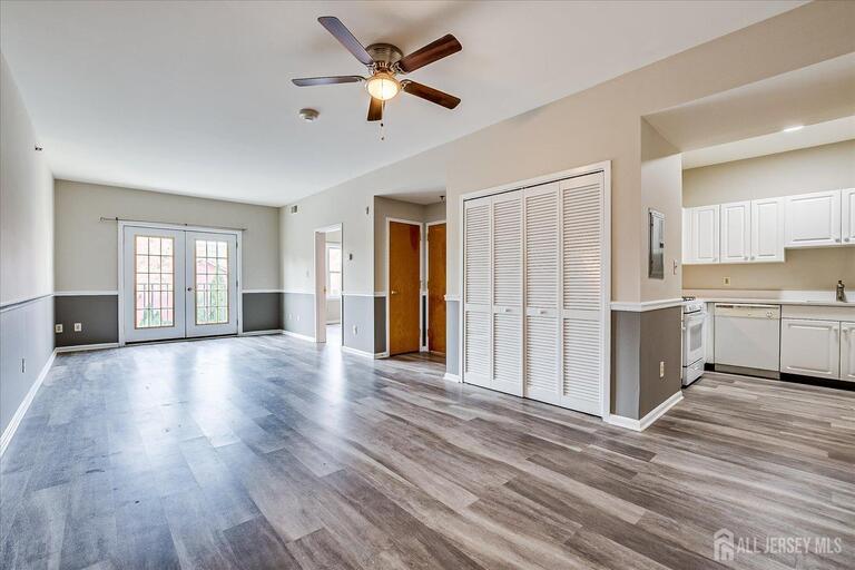 Photo 3 of 160 Durham Avenue # 306, Metuchen NJ 08840, Metuchen, NJ