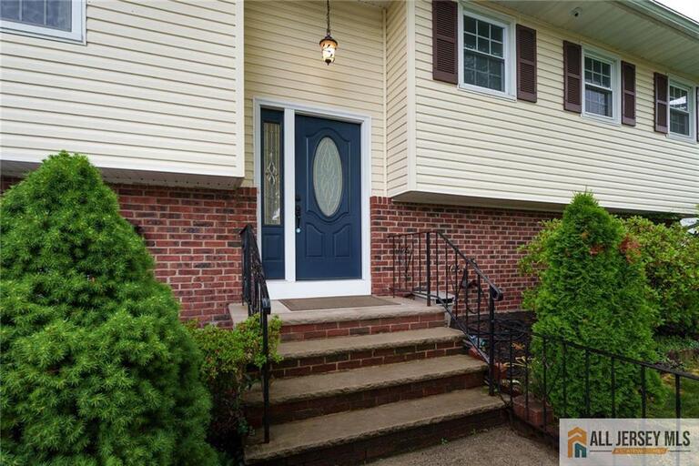 Photo 2 of 2025 Oak Tree Road, Edison NJ 08820, Edison, NJ