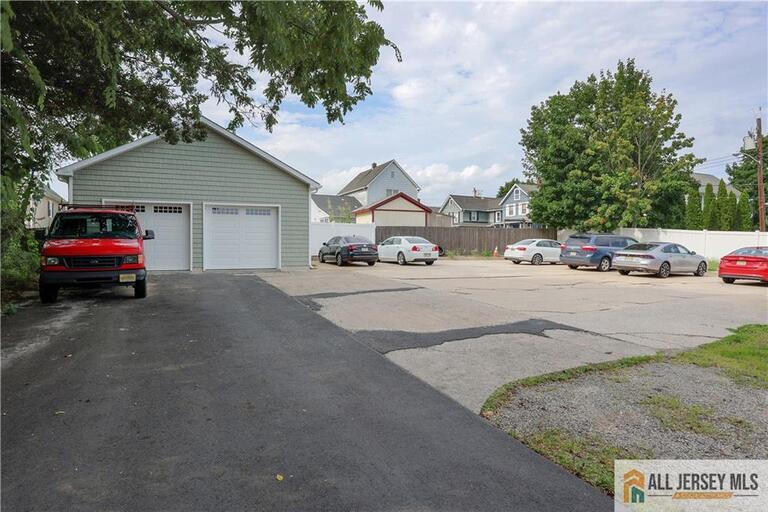 Photo 9 of 215 Washington Road, Sayreville NJ 08872, Sayreville, NJ