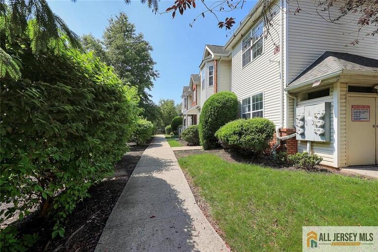 Photo 4 of 258 Pinelli Drive # 258, Piscataway NJ 08854, Piscataway, NJ
