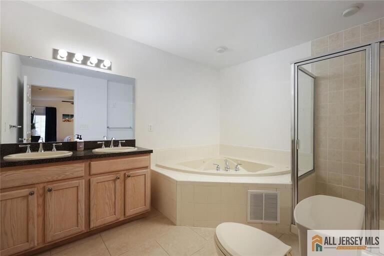 Photo 21 of 258 Pinelli Drive # 258, Piscataway NJ 08854, Piscataway, NJ
