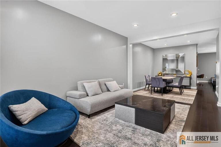 Photo 8 of 64 Andrews Way, Piscataway NJ 08854, Piscataway, NJ