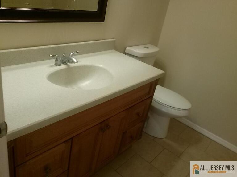 Photo 16 of 510 Sunshine Court, Sayreville NJ 08859, Sayreville, NJ