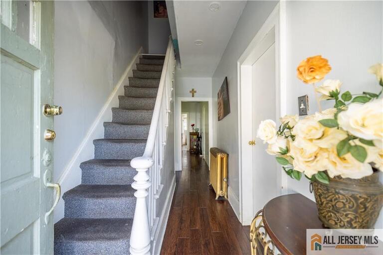 Photo 3 of 88 Hassart Street, New Brunswick NJ 08901, New Brunswick, NJ