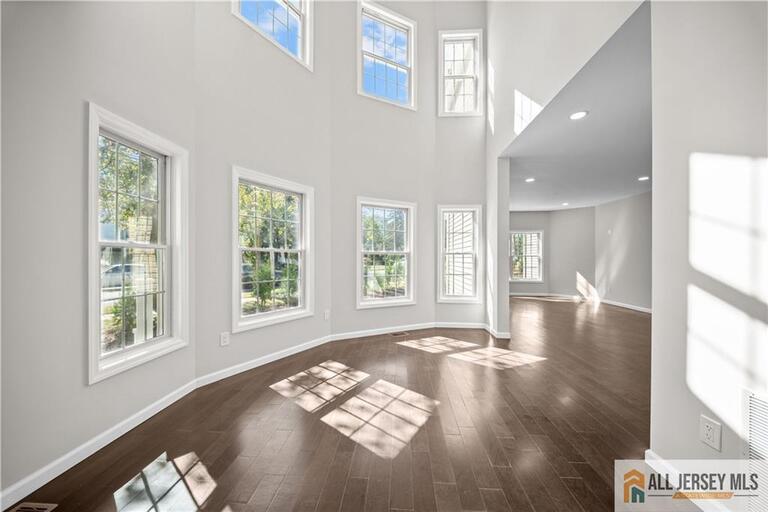 Photo 17 of 7 Mount Pleasant Avenue, Edison NJ 08820, Edison, NJ
