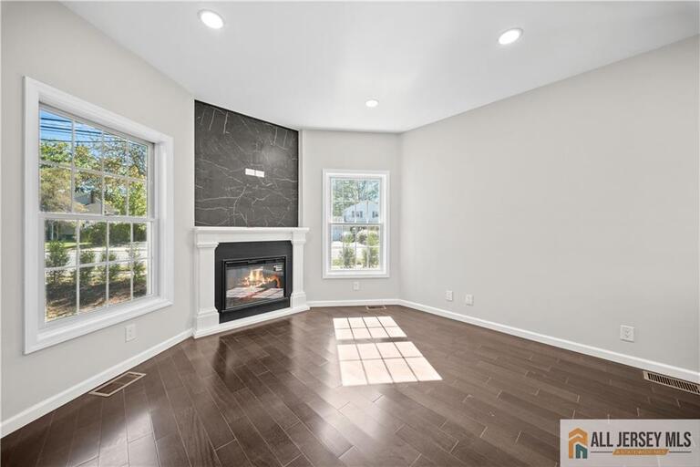 Photo 18 of 7 Mount Pleasant Avenue, Edison NJ 08820, Edison, NJ