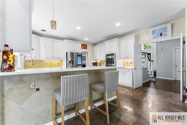 Photo 22 of 1 Woodland Drive, Cranbury NJ 08512, Cranbury, NJ