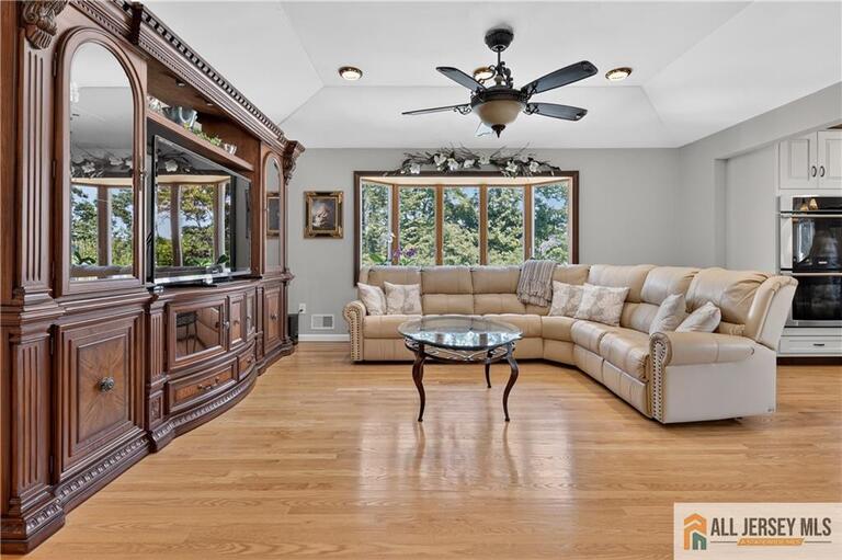 Photo 25 of 112 Tunison Road, New Brunswick NJ 08901, New Brunswick, NJ