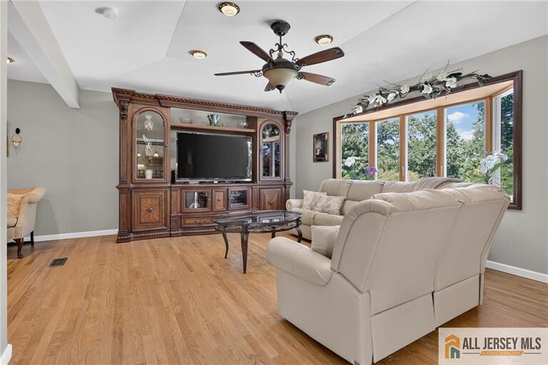 Photo 30 of 112 Tunison Road, New Brunswick NJ 08901, New Brunswick, NJ
