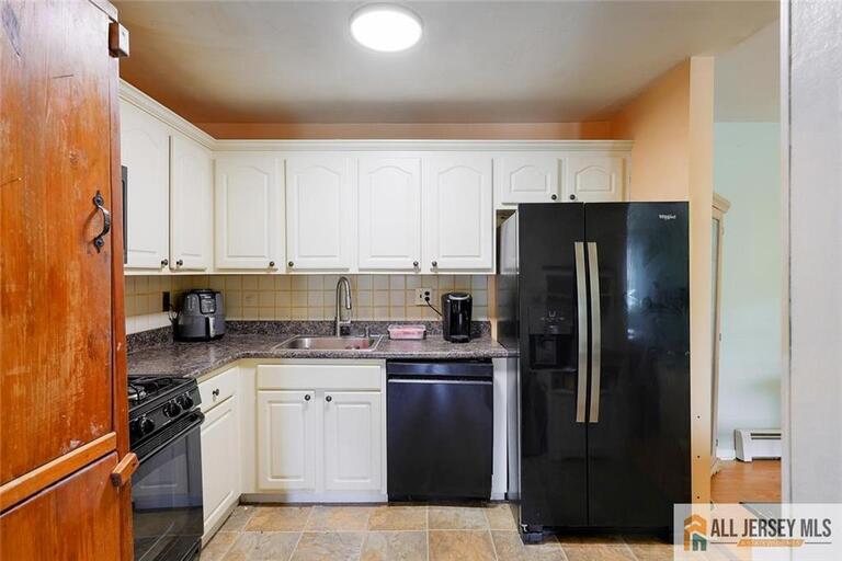 Photo 11 of 621 Cricket Lane # 621, Woodbridge Proper NJ 07095, Woodbridge Proper, NJ