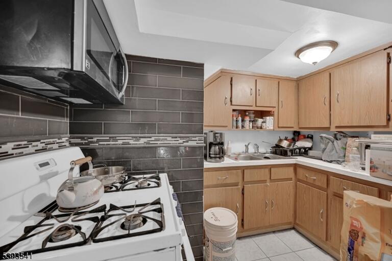 Property listing MLS 3997204 photo 19