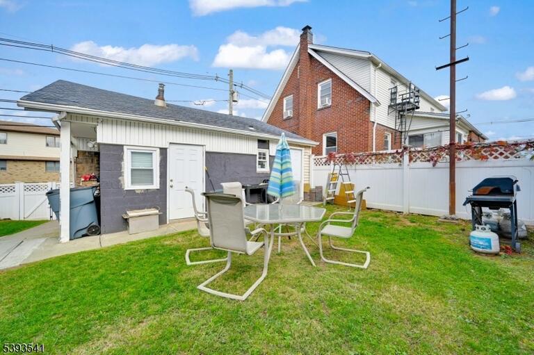Property listing MLS 3997204 photo 30