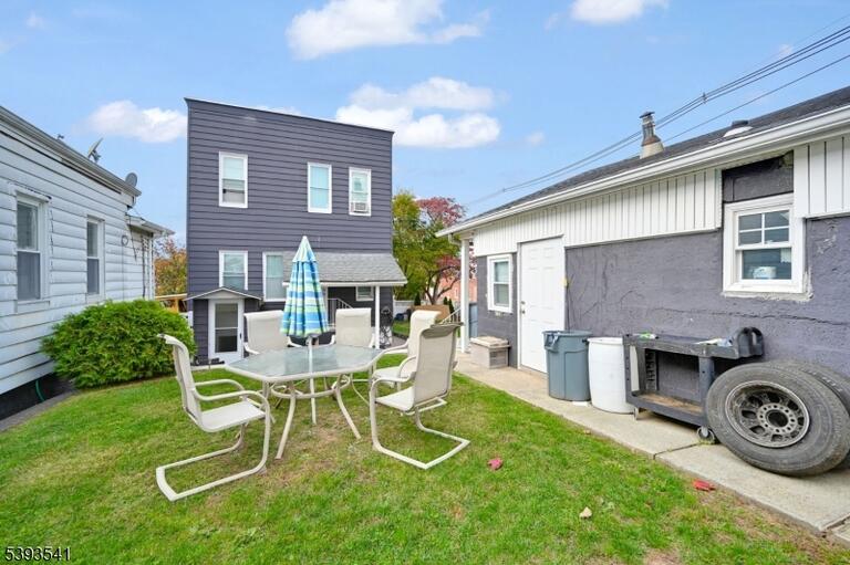 Property listing MLS 3997204 photo 31