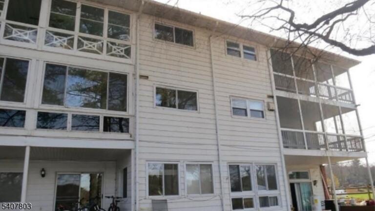 Property listing MLS 4006796 photo 9