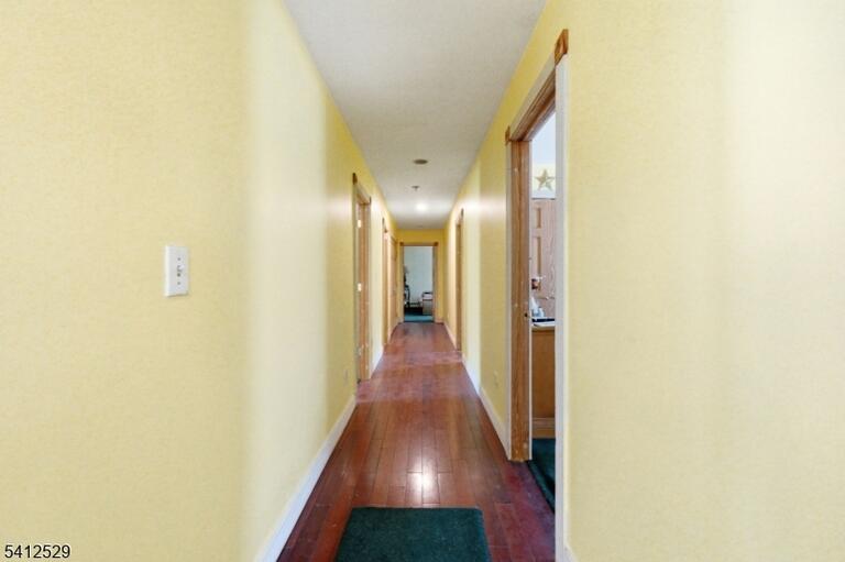 Property listing MLS 4010735 photo 31