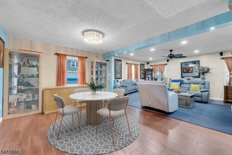 Property listing MLS 4011021 photo 8