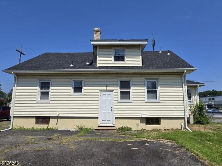 Property listing MLS 4012372 photo 3