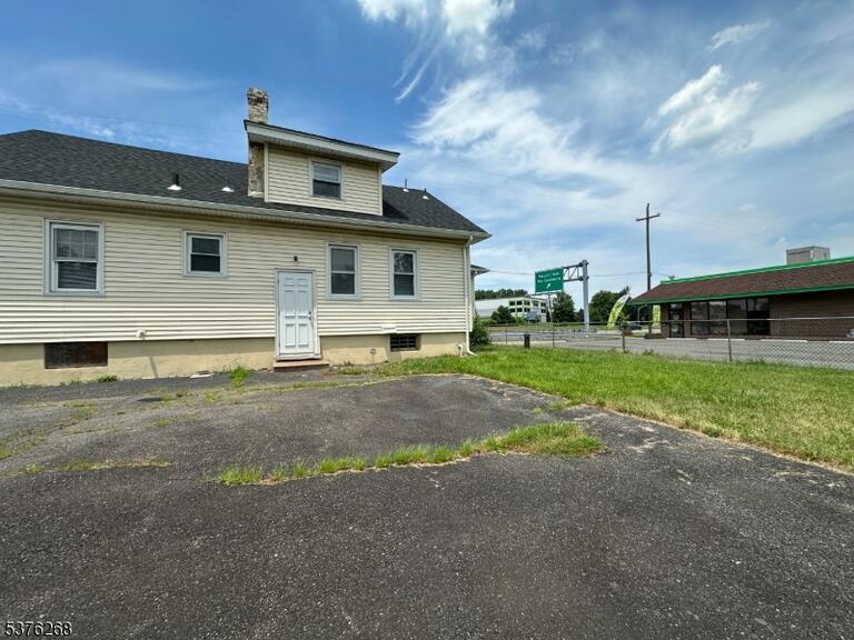 Property listing MLS 4012372 photo 4