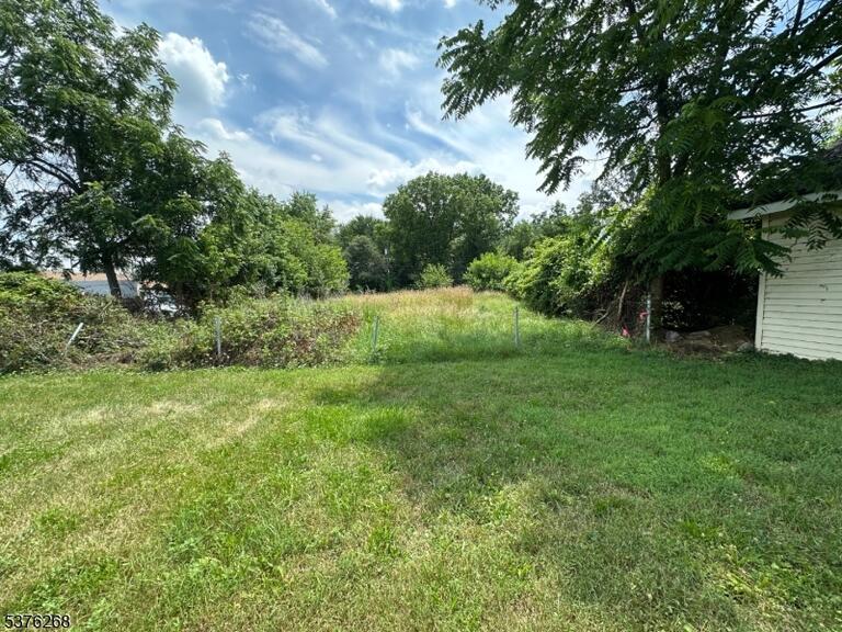 Property listing MLS 4012372 photo 5