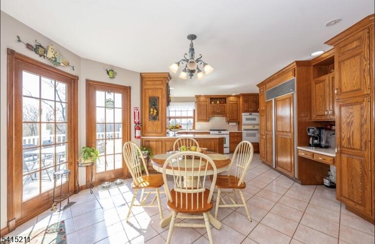 Property listing MLS 4012913 photo 14