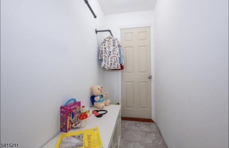 Property listing MLS 4012913 photo 37