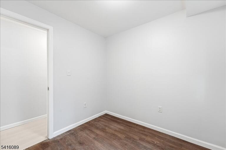 Property listing MLS 4013578 photo 32