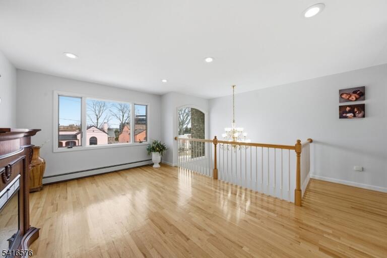Property listing MLS 4014102 photo 19