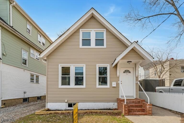 Property listing MLS 4014500 photo 2