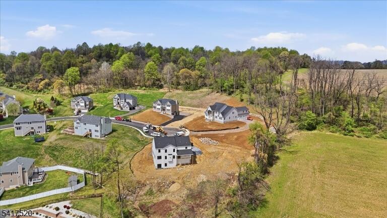 Property listing MLS 4014834 photo 5