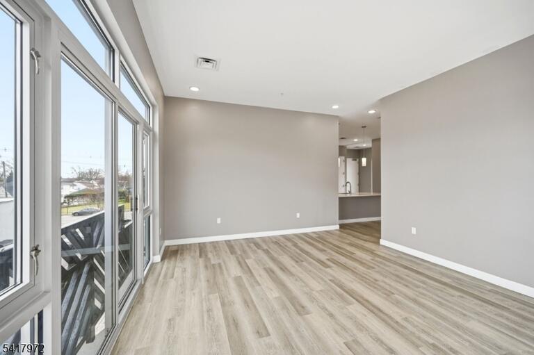 Property listing MLS 4016277 photo 17