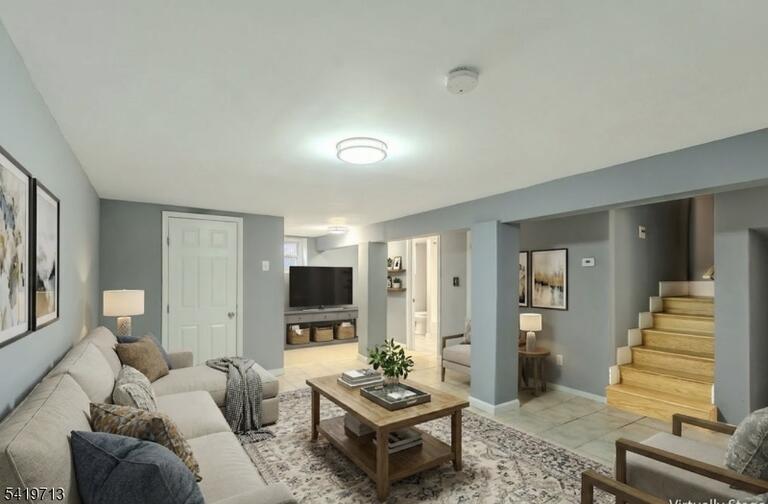 Property listing MLS 4016646 photo 10