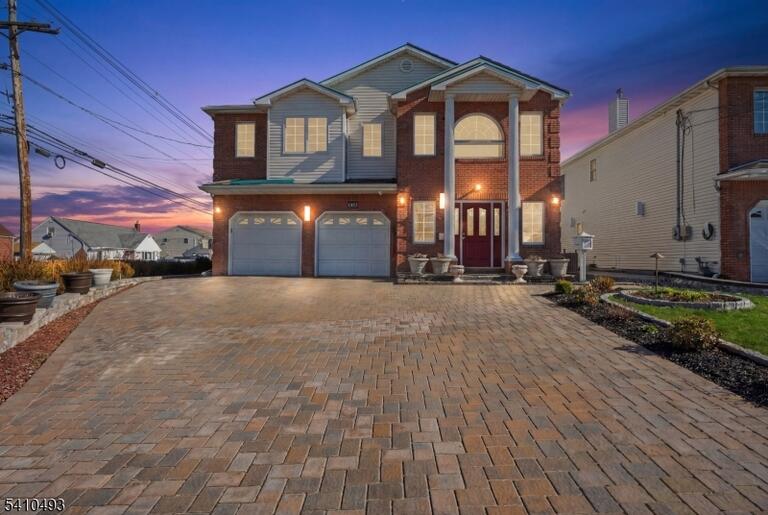 Property listing MLS 4016756 photo 1