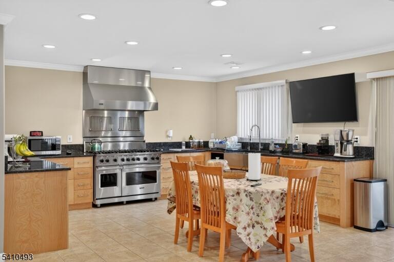 Property listing MLS 4016756 photo 12