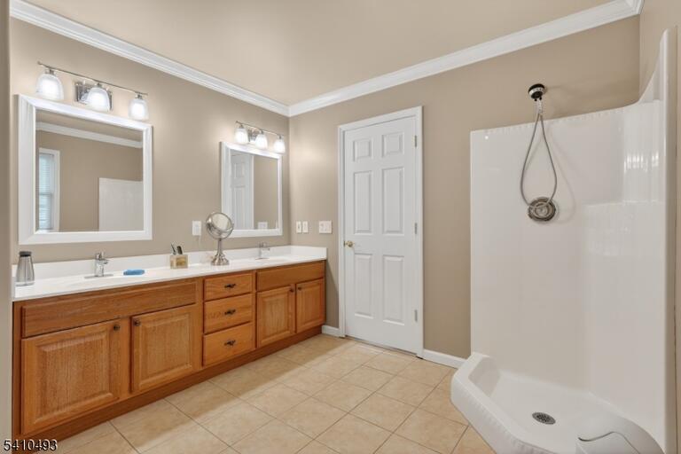 Property listing MLS 4016756 photo 27