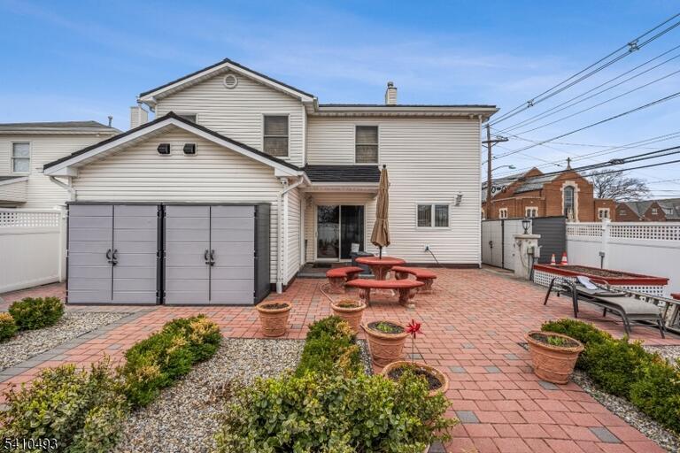 Property listing MLS 4016756 photo 32