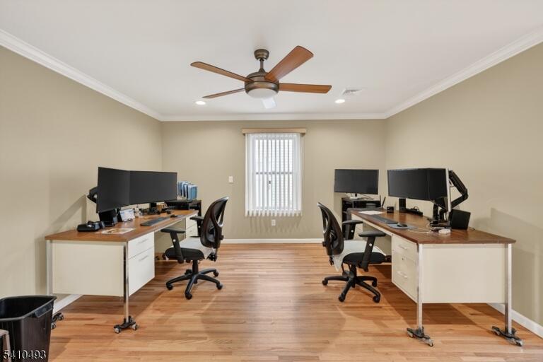 Property listing MLS 4016756 photo 8