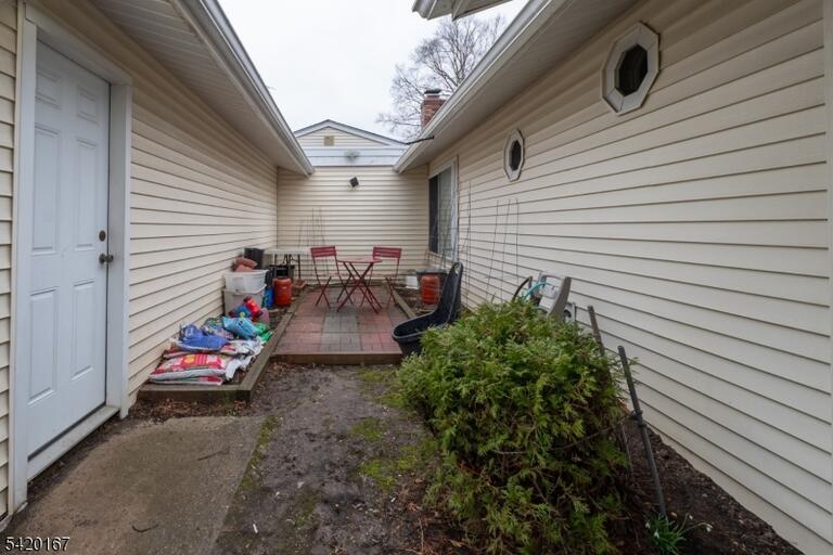 Property listing MLS 4017147 photo 23