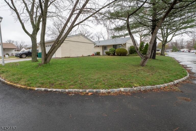 Property listing MLS 4017147 photo 25