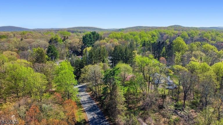 Property listing MLS 4021775 photo 17